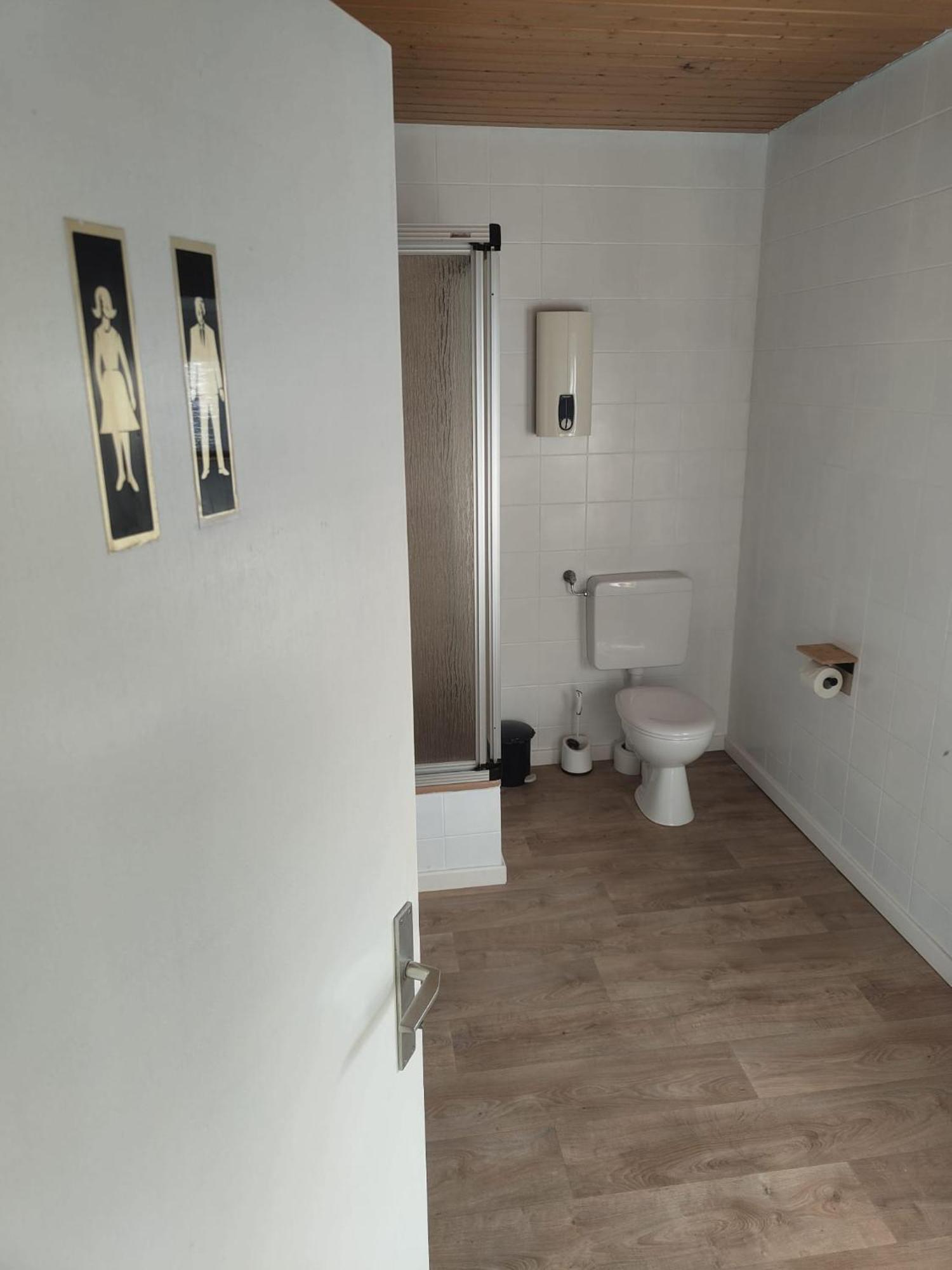 Guesthouse - Weeze Rooms Esterno foto