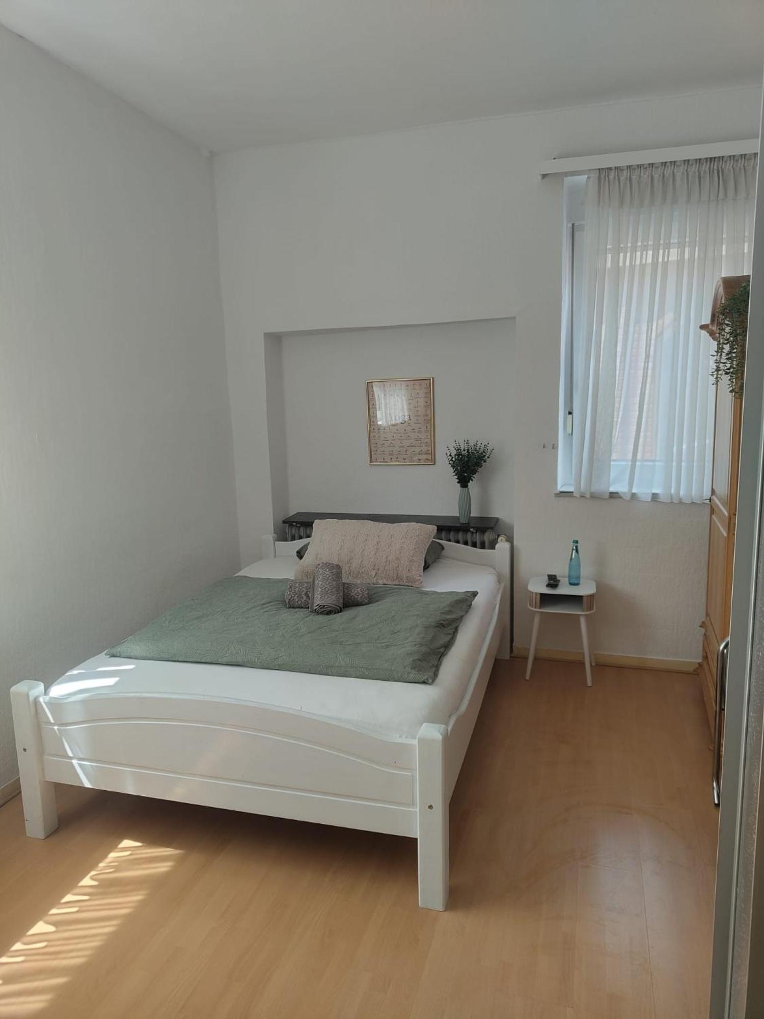 Guesthouse - Weeze Rooms Esterno foto